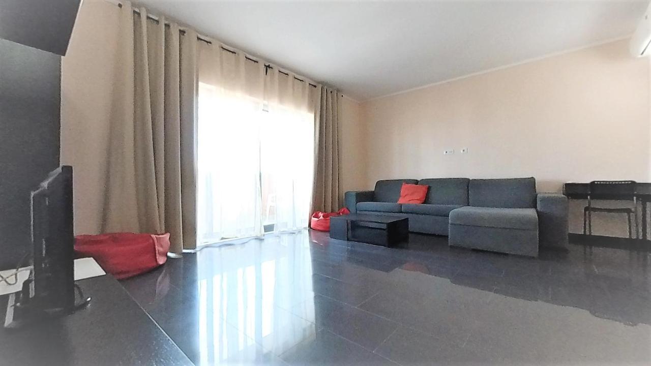 Apartamentos Turisticos Rocha Tower 4 بورتيماو المظهر الخارجي الصورة