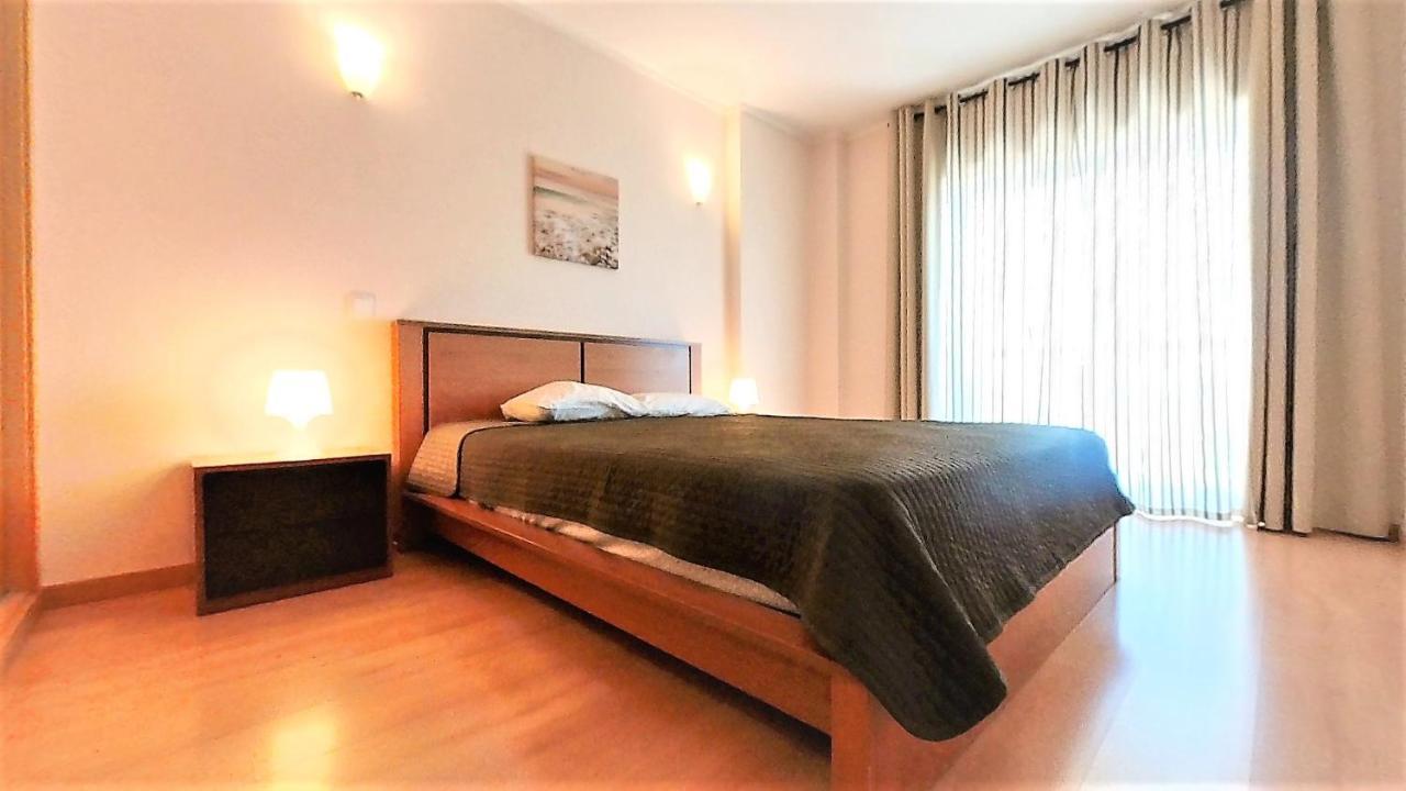 Apartamentos Turisticos Rocha Tower 4 بورتيماو المظهر الخارجي الصورة