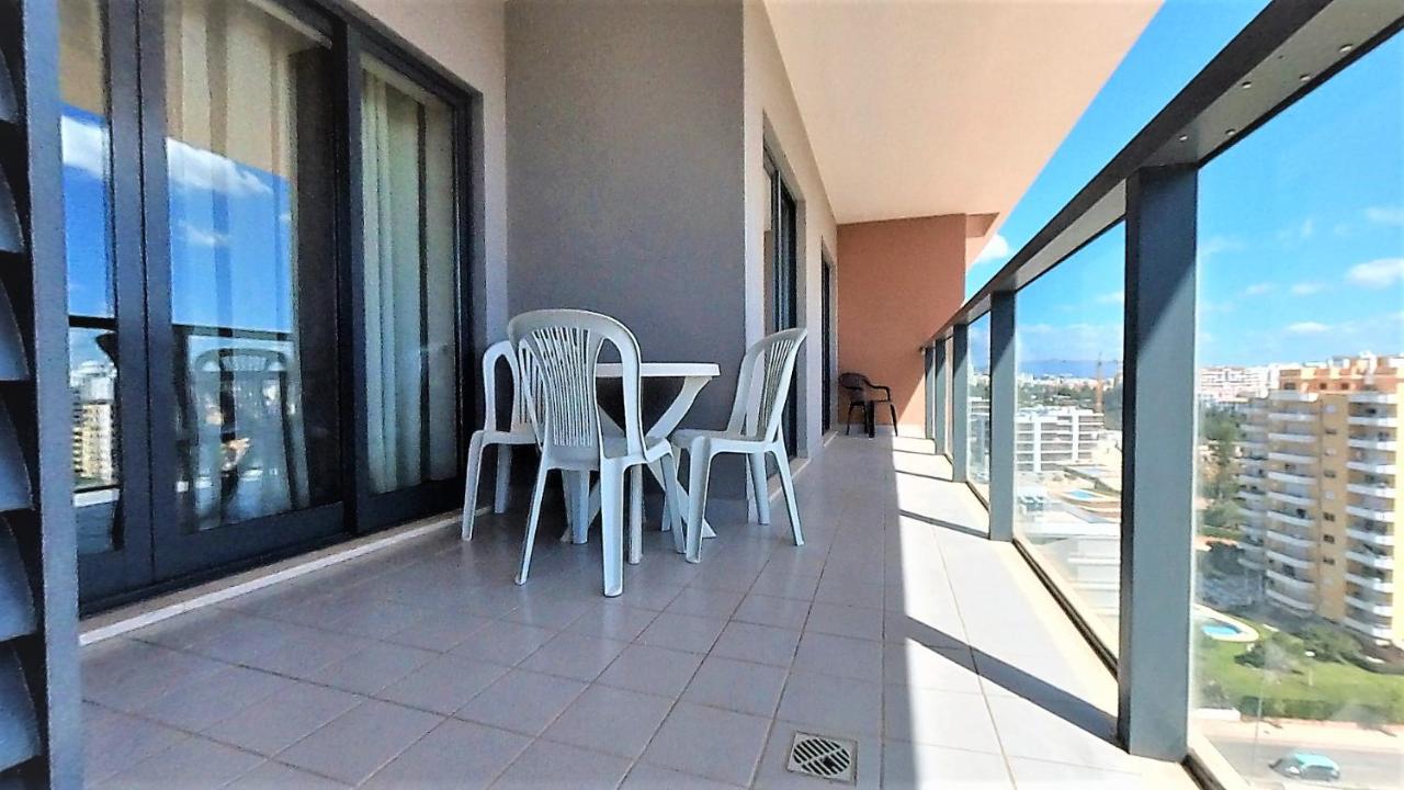 Apartamentos Turisticos Rocha Tower 4 بورتيماو المظهر الخارجي الصورة