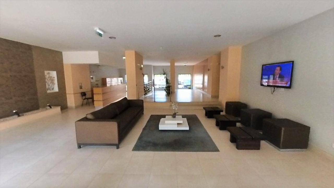 Apartamentos Turisticos Rocha Tower 4 بورتيماو المظهر الخارجي الصورة